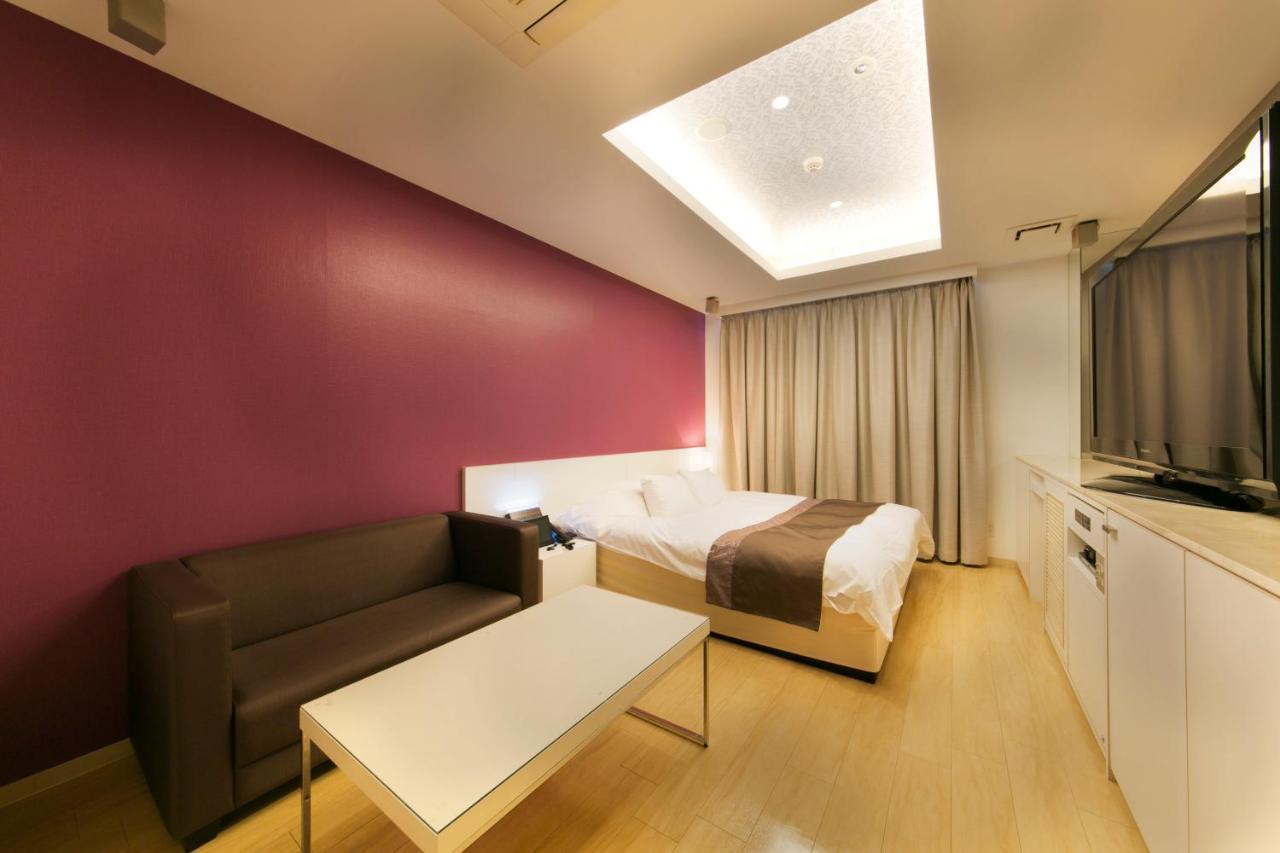 Hotel Lotus Toyonaka (Adults Only) Zewnętrze zdjęcie