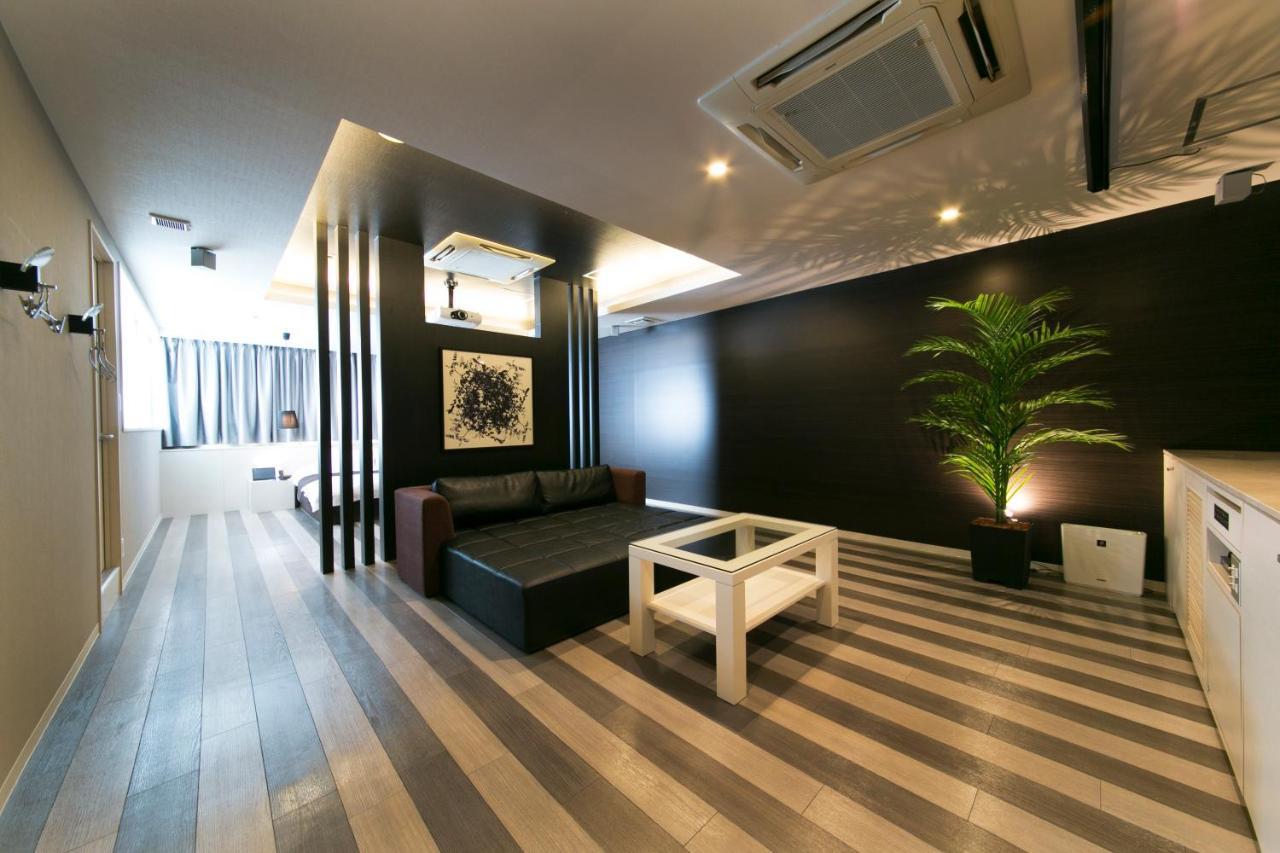 Hotel Lotus Toyonaka (Adults Only) Zewnętrze zdjęcie